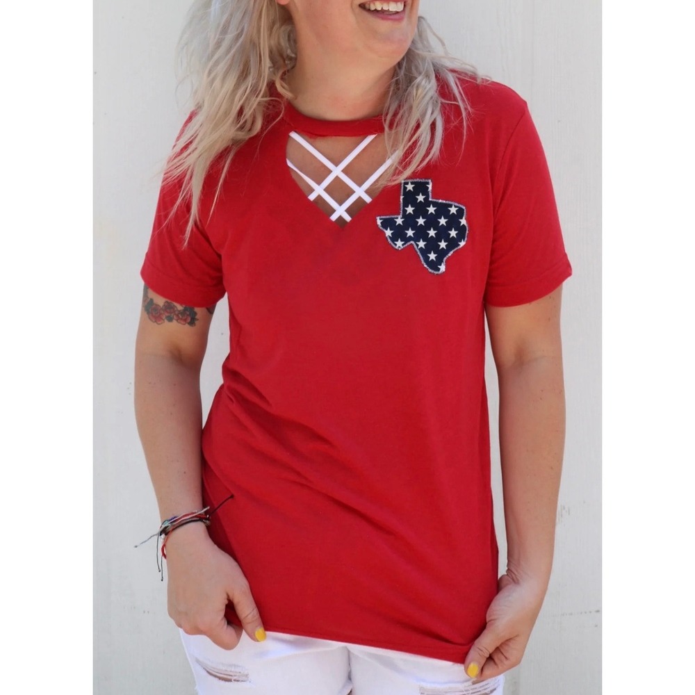 Boutique Tshirt Stars At Night Texas Key Hole Tee Women's XL Red Short Sleeve